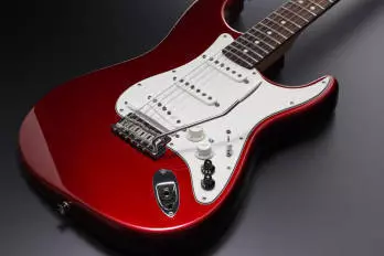 Roland/Fender VG American Stratocaster - Candy Apple Red